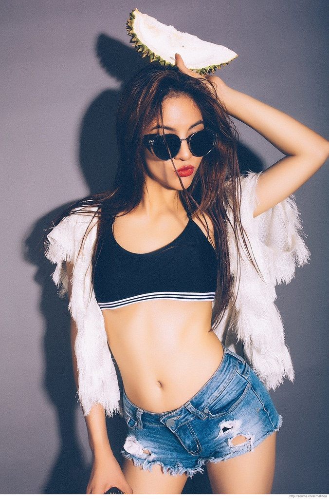 画框里的女人